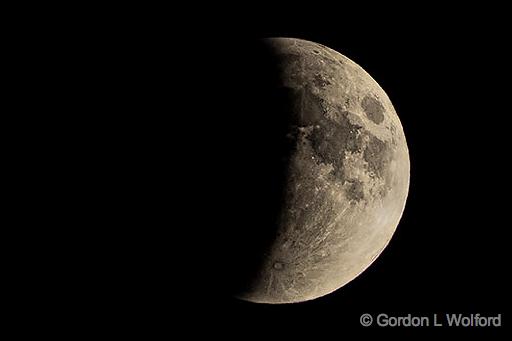 Harvest Moon Eclipse_DSCF4854.jpg - Photographed at Smiths Falls, Ontario, Canada.